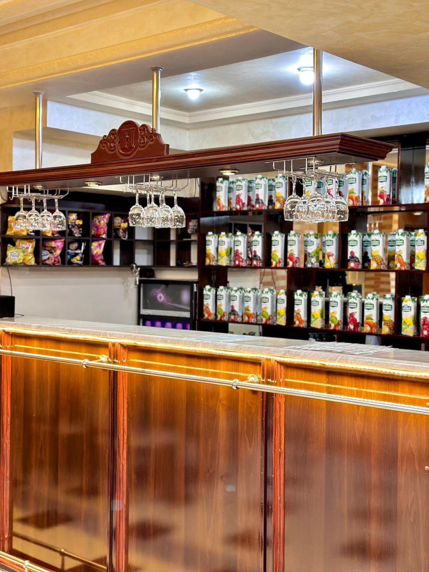 Hayot Hotel Ташкент Екстериор снимка