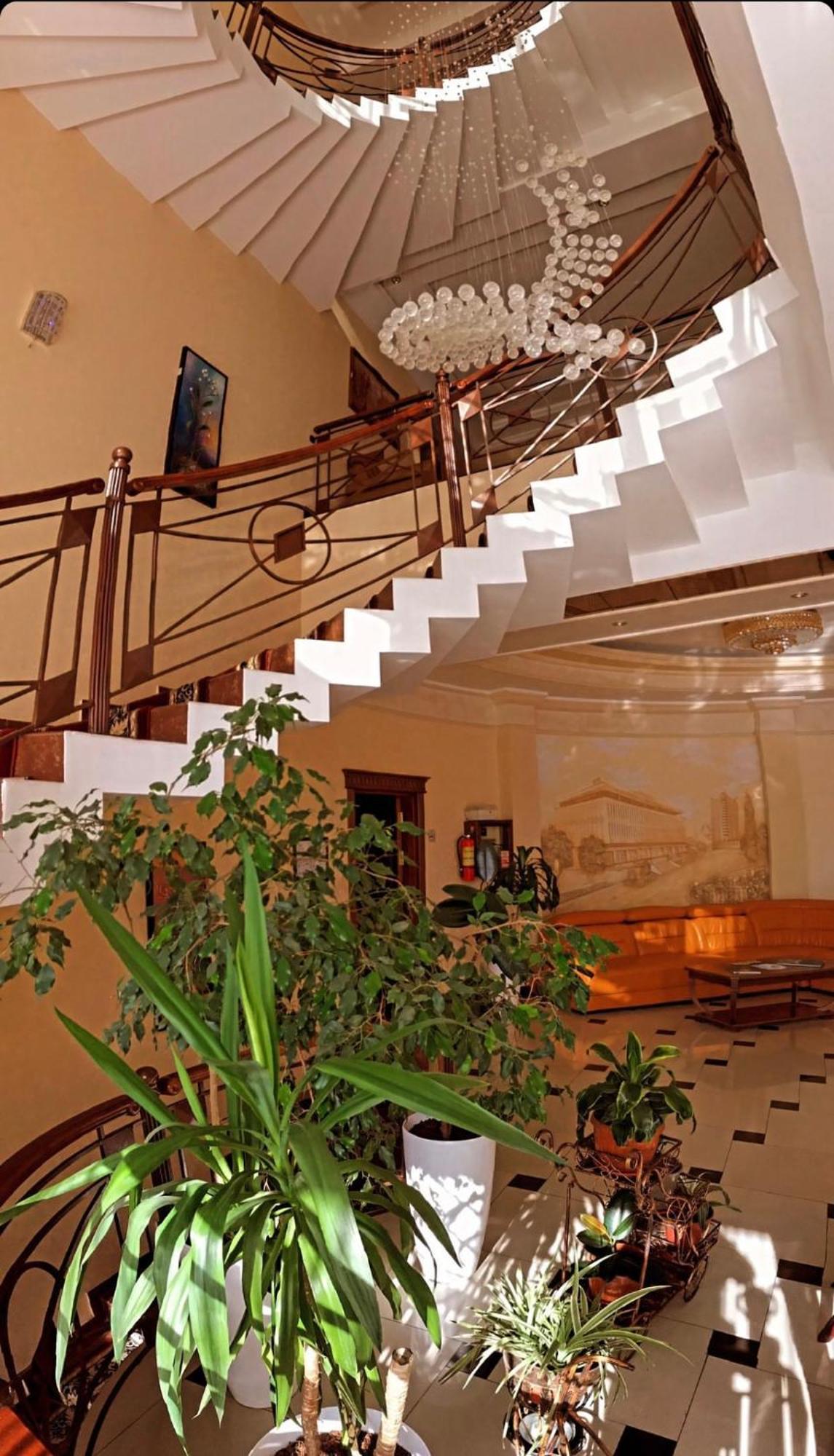 Hayot Hotel Ташкент Екстериор снимка