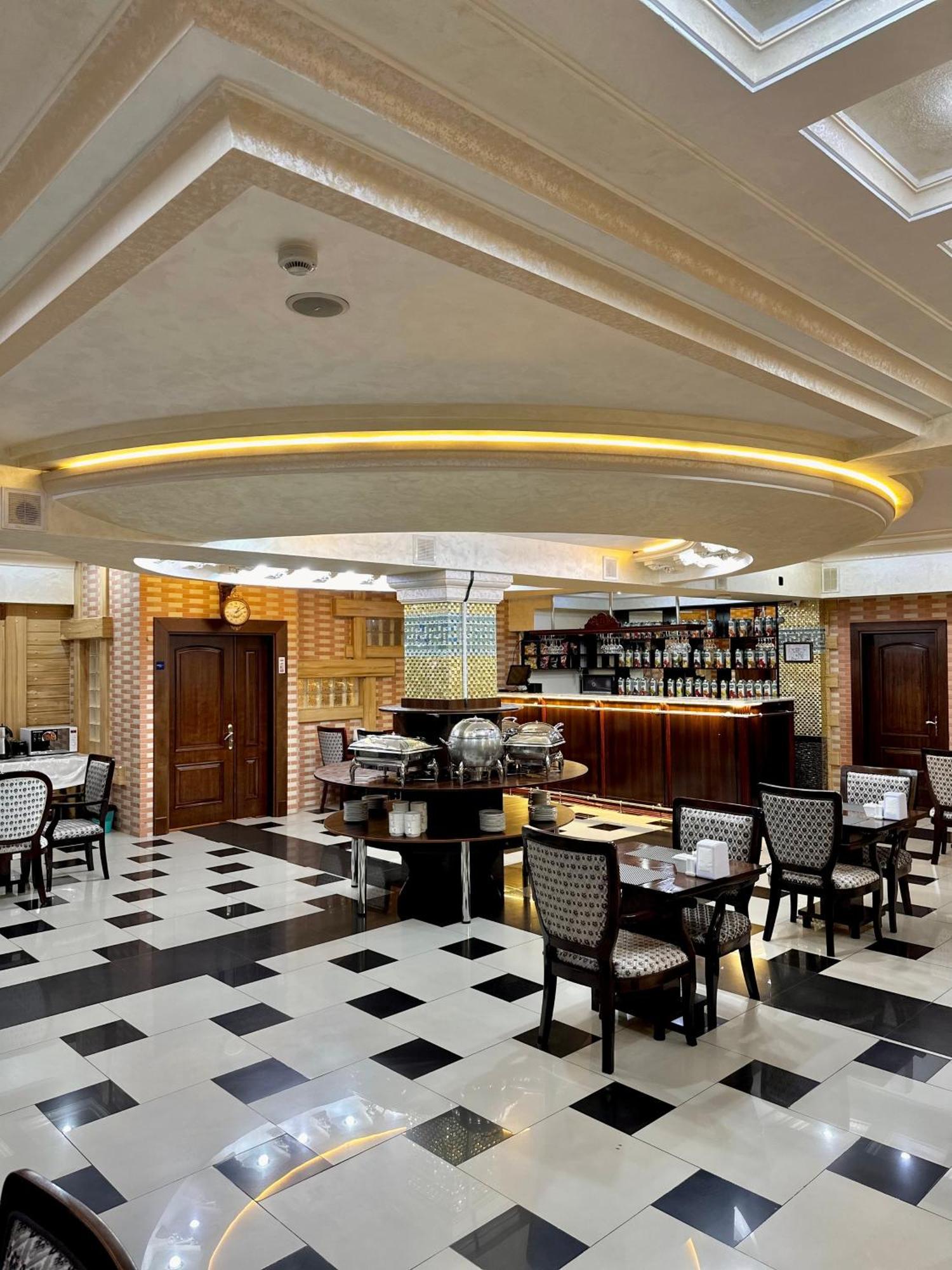 Hayot Hotel Ташкент Екстериор снимка